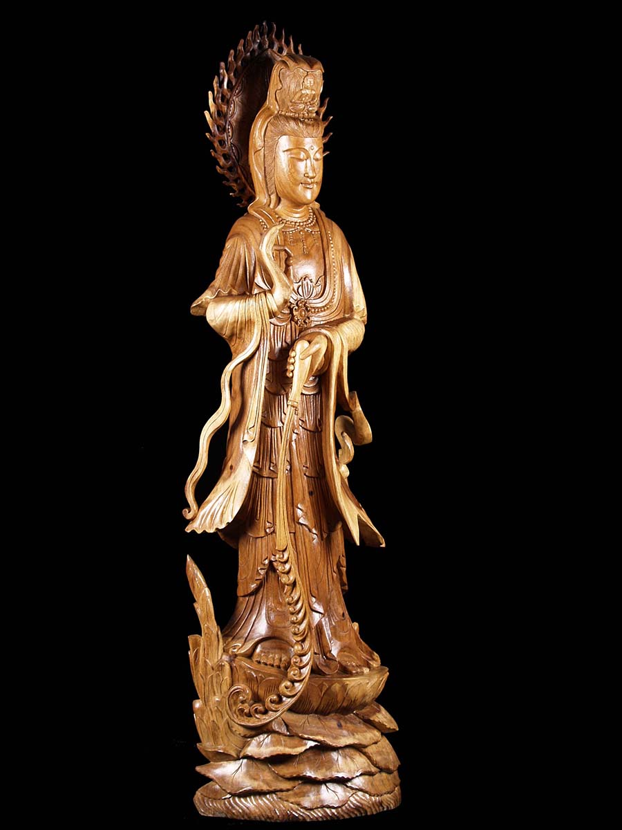 China Box-wood Hand Carved Buddhism Kwan-yin Guan Yin Boddhisattva Buddha Statue 